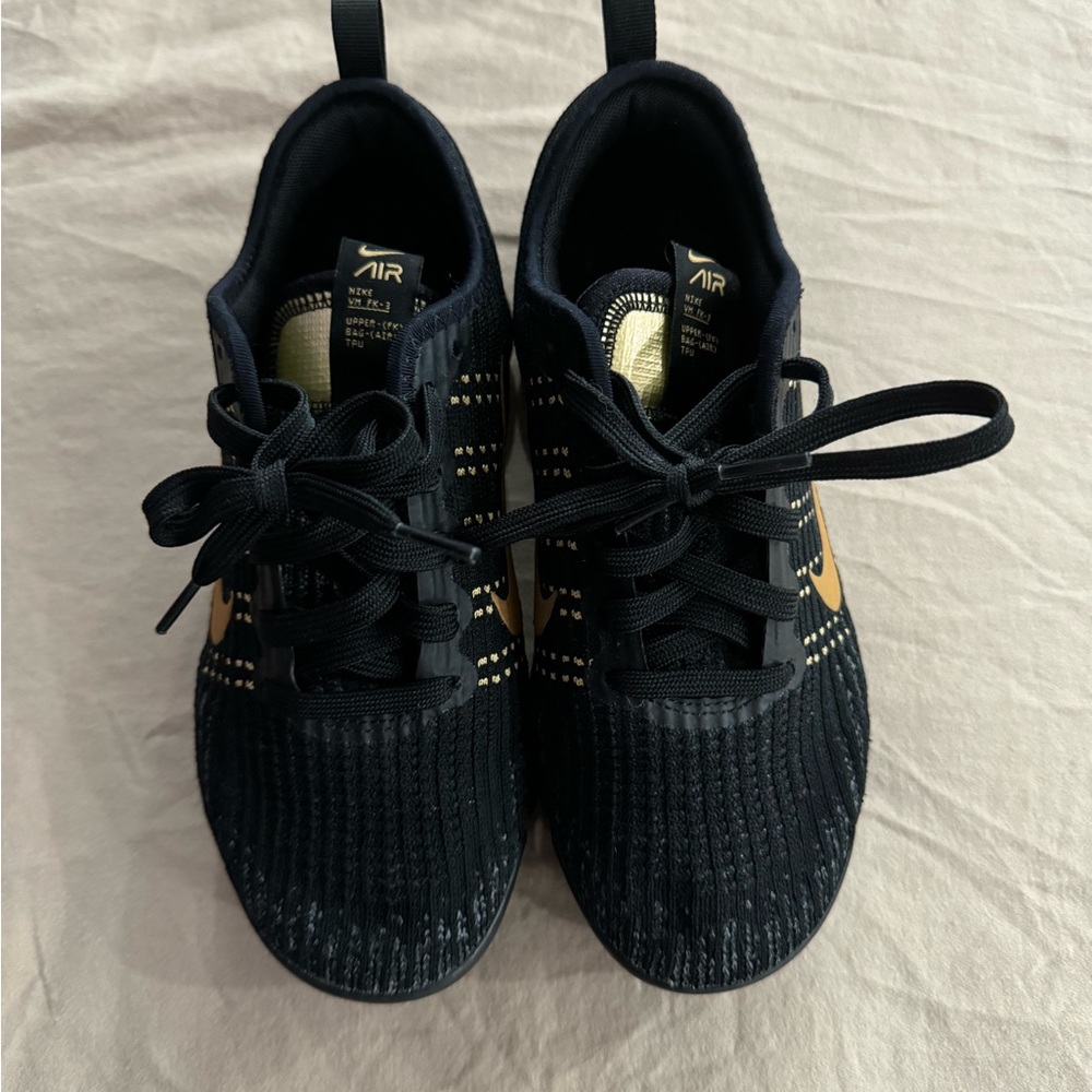 Nike vapor Max Black and Gold